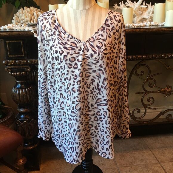CABI PINK Animal Blouse - Picture 1 of 8